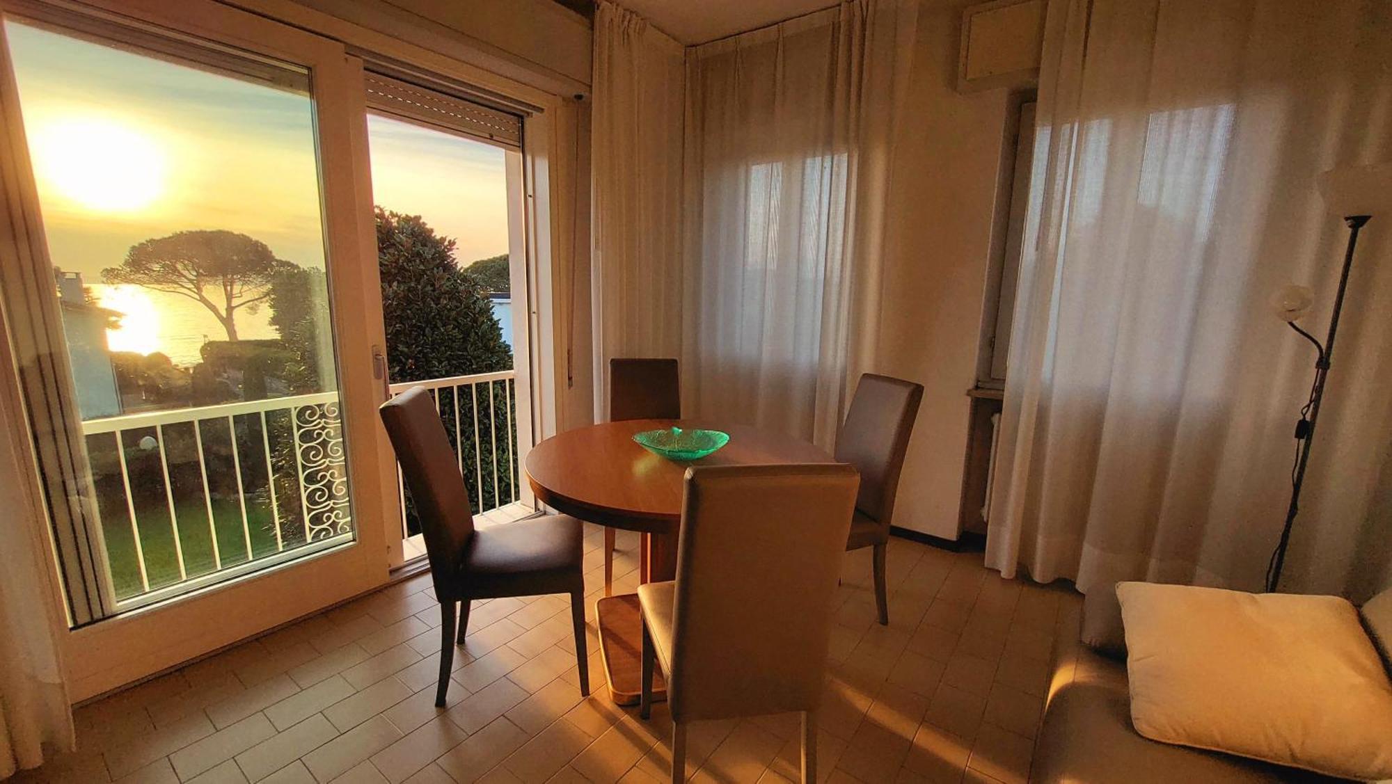 Betulla Lake View Apartment Lazise Exterior foto